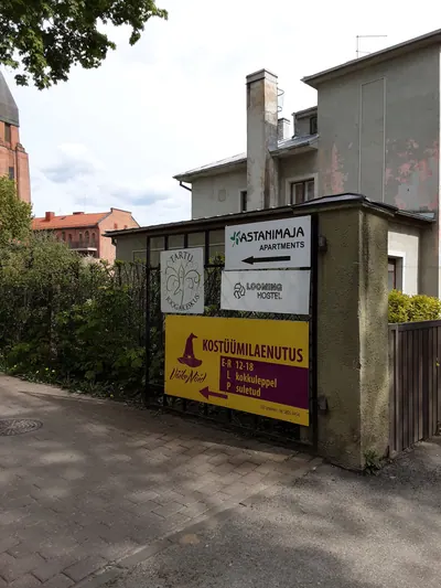 Kuidas Väikese Nõia leida: vaade Kastani tänavalt